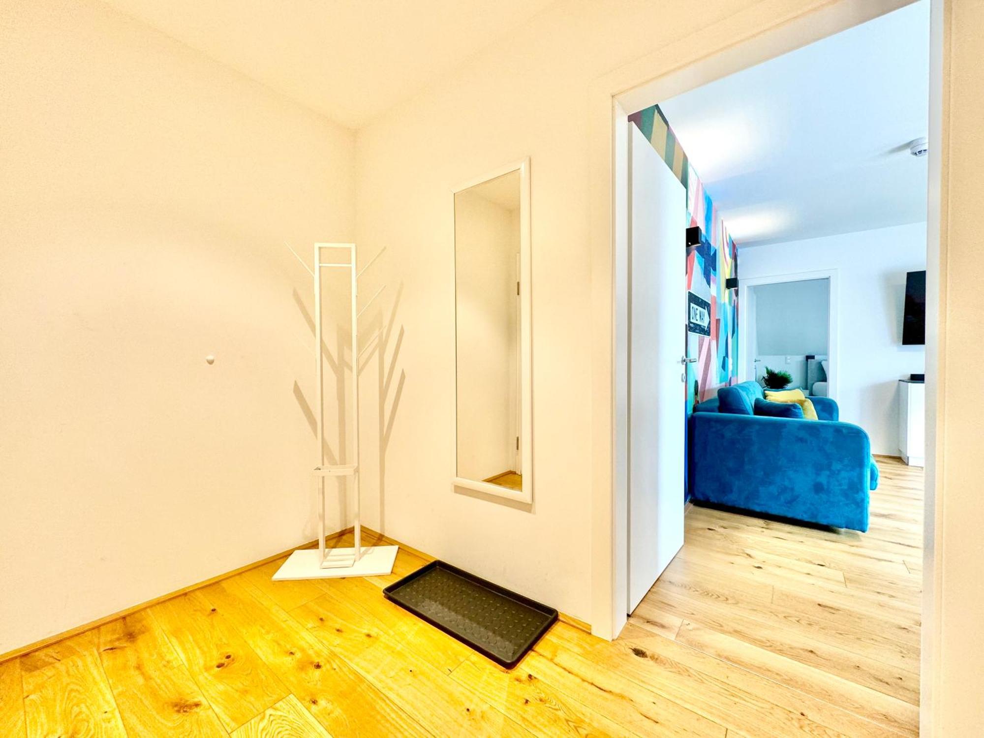 Apartament Mit Balkon Wiedeń